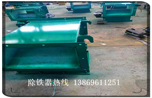 管道除鐵器，江西管道除鐵器廠家 _遠力江西管道除鐵器廠家安裝示意圖型12000高斯_可定制工作原理_安裝示意圖 